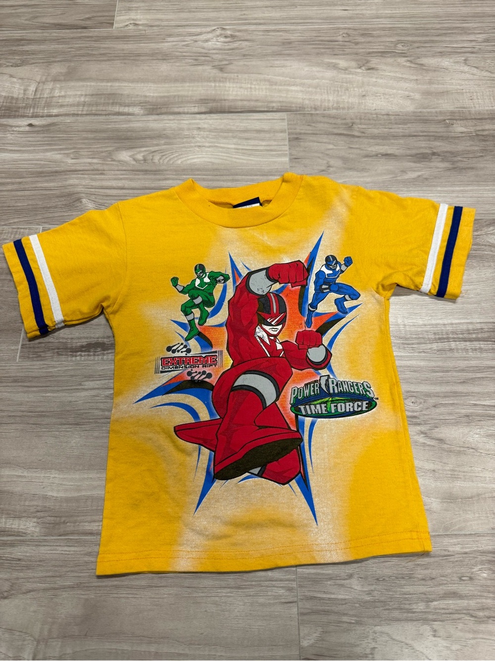 2000 Saban Power Rangers Time Force Graphic Tee Boys Size 6 Vintage